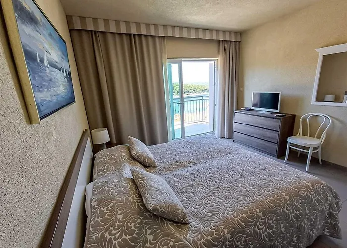 Βίλα Kala By Kompas Povlja (Brac)