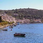 Kala By Kompas * Povlja (Brac)